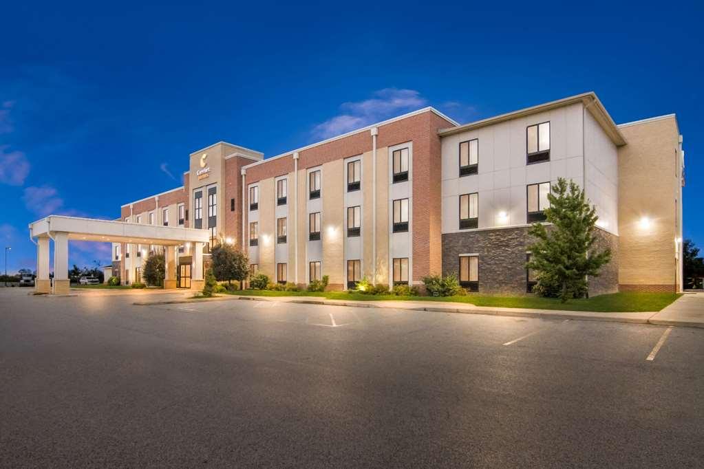 Comfort Suites Rensselaer Near Fair Oaks Zewnętrze zdjęcie