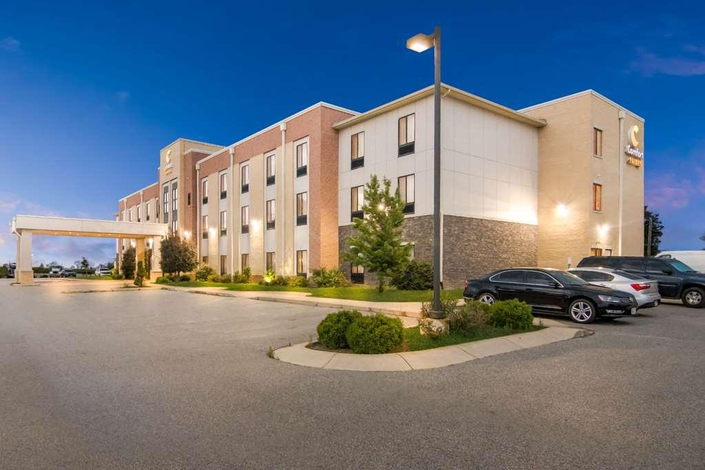 Comfort Suites Rensselaer Near Fair Oaks Zewnętrze zdjęcie